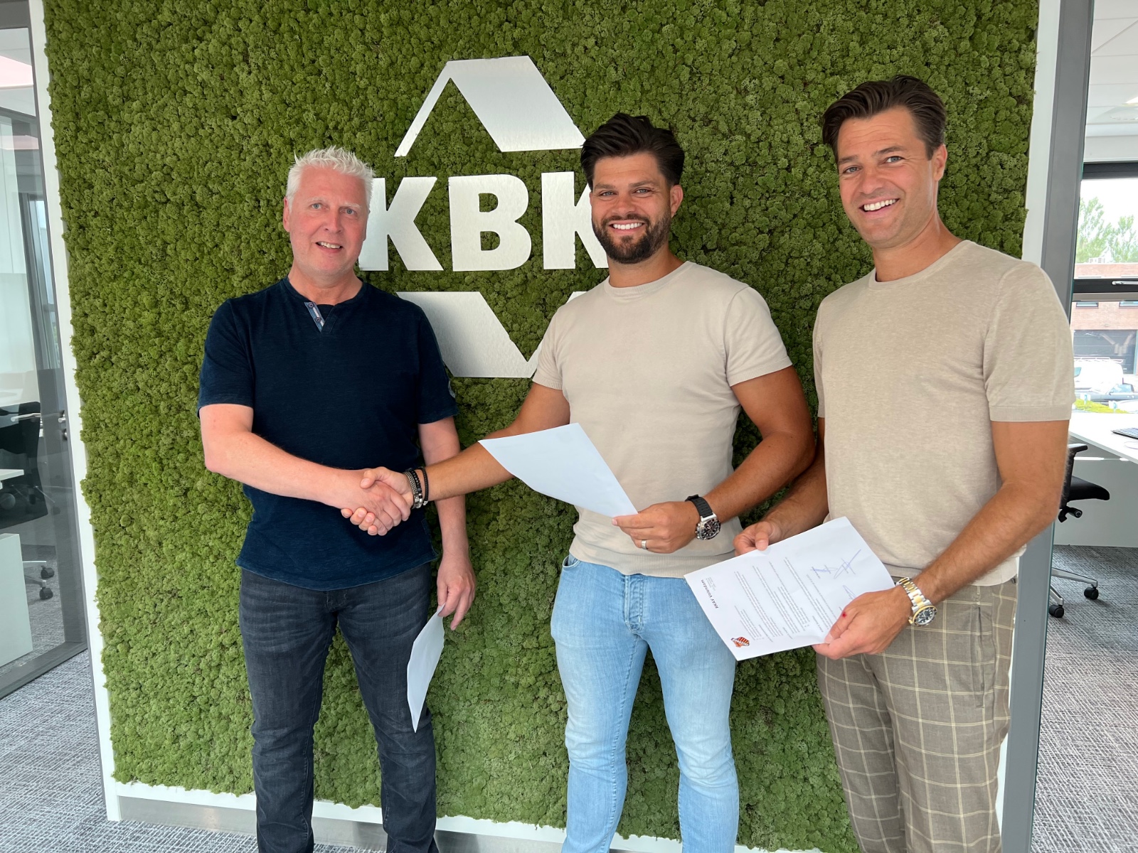Verlenging sponsorovereenkomst KBK bouwgroep met RKAV Volendam